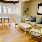 The Traveller`s house Playa la cortadura con parking y wifi